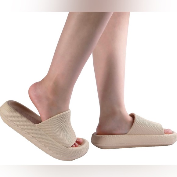 Cloud Slides - Picture 8 of 8